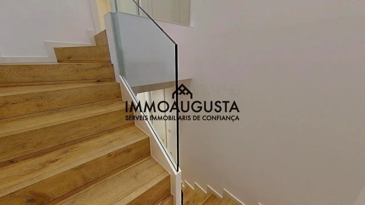 Vista exterior de Dúplex de lloguer en Barcelona amb Aire condicionat, Calefacció i Parquet