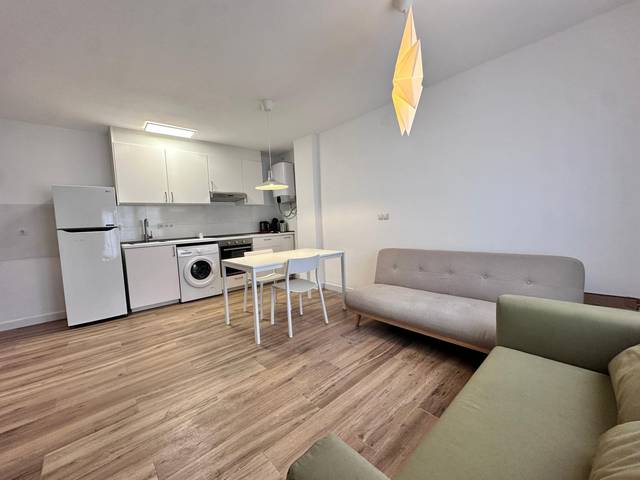 Planta baja en Alquiler en Avenida San Carlos en Solymar