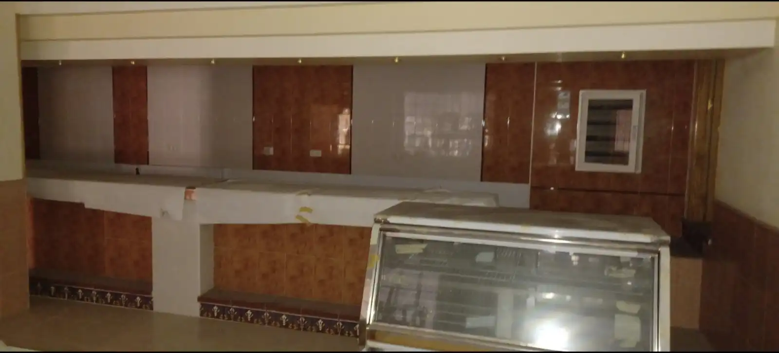 Cocina de Local en venta en Ciempozuelos con Aire acondicionado, Calefacción y Alarma