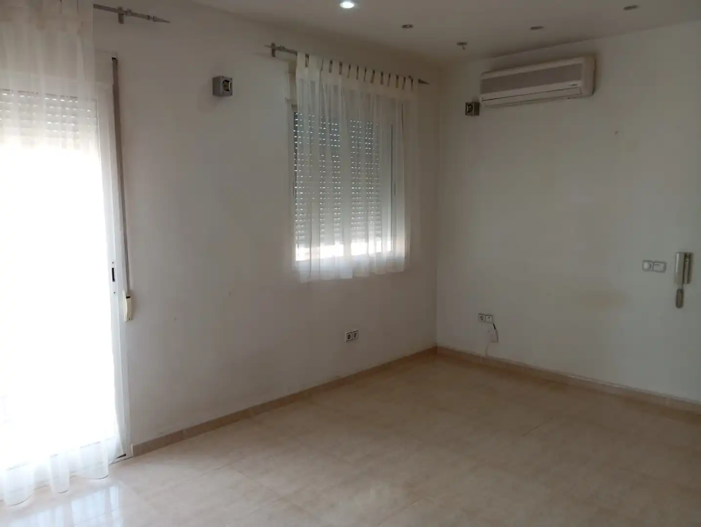 Houses for sale in Murcia  with Air Conditioner, Terrace and Storage room