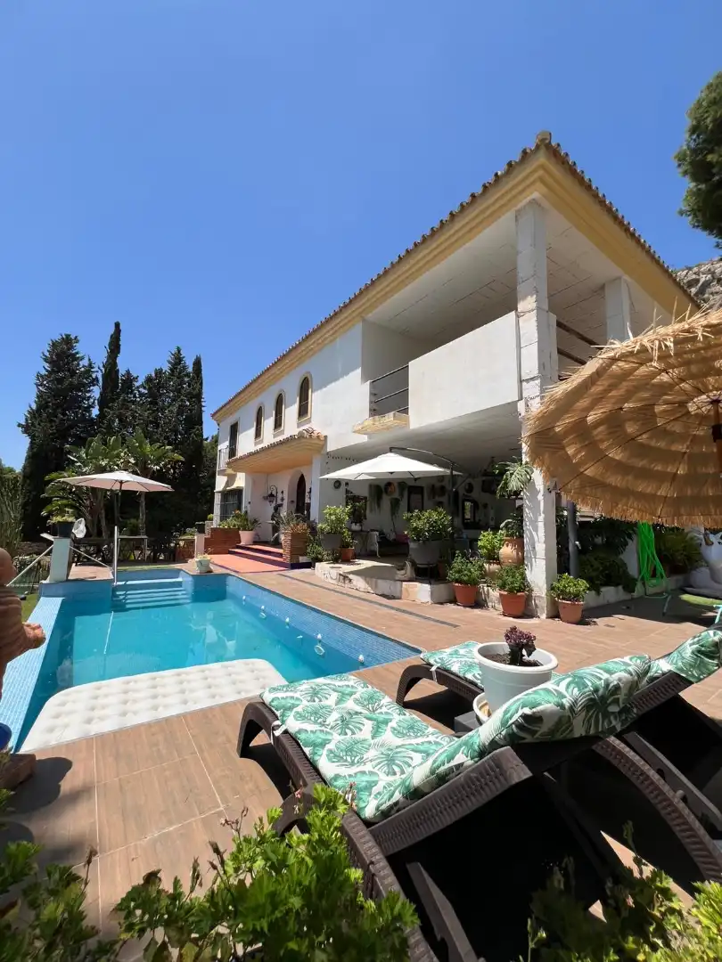Exterior view of Houses for sale in Málaga  with Air Conditioner, Heating and Private garden