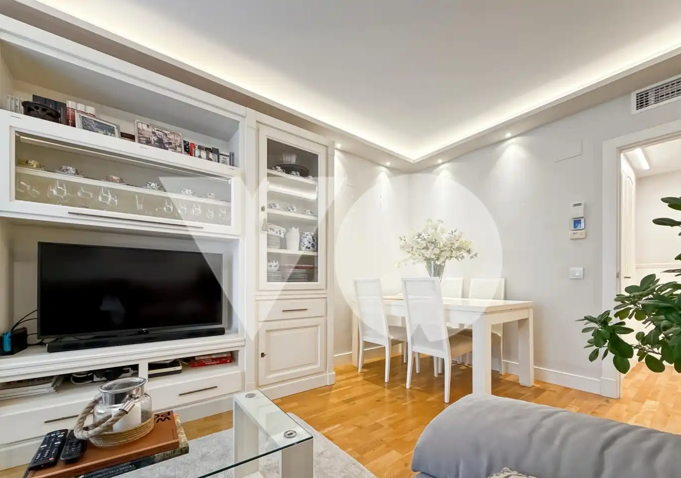 Wohnzimmer von Wohnung zum Verkauf in Madrid mit Klimaanlage und Möbliert