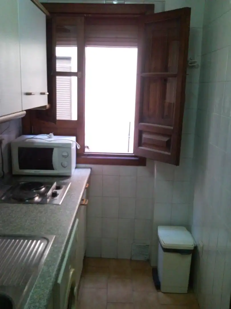 Cocina de Piso de alquiler en Granada con Calefacción, Amueblado y Lavadora