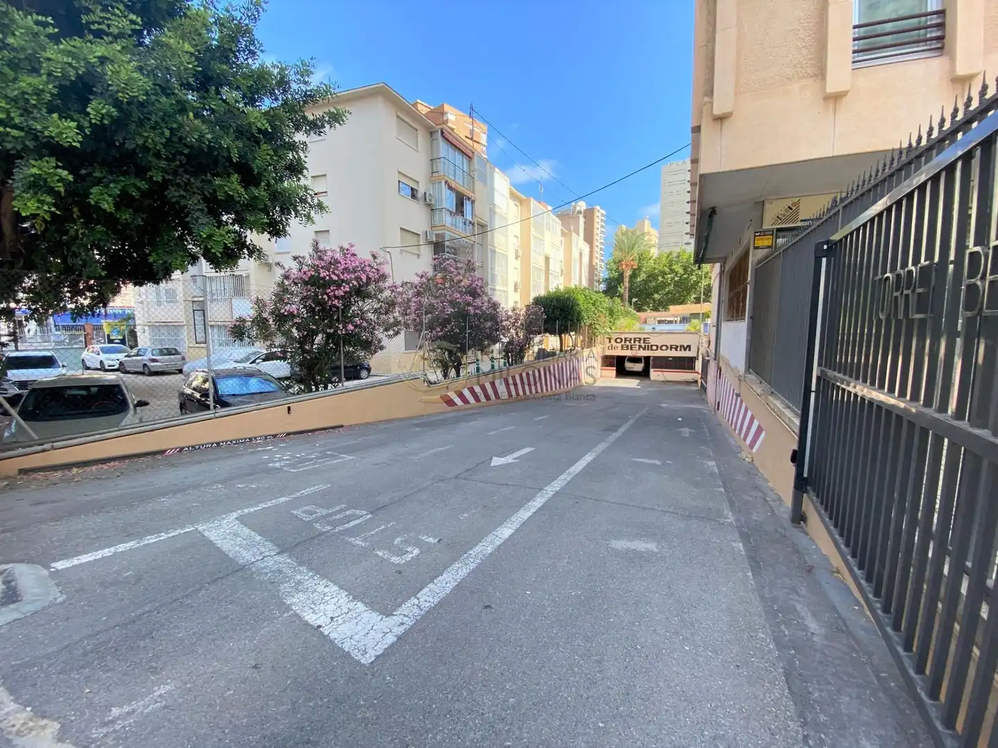 Einzelparkplatz zum Verkauf in Juzgados - Plaza de Toros, imagen 2