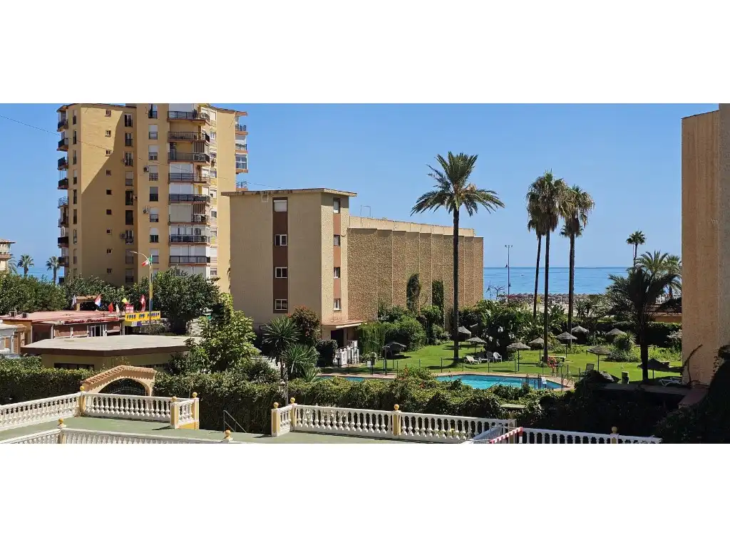 Flat for rent in Calle Playa La, 34, Playamar - Benyamina