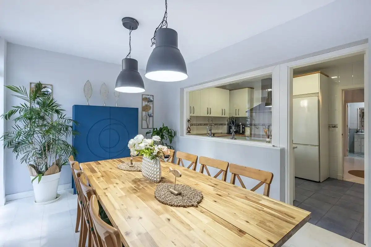 Comedor de Casa adosada en venta en Motril con Terraza, Balcón y Piscina comunitaria