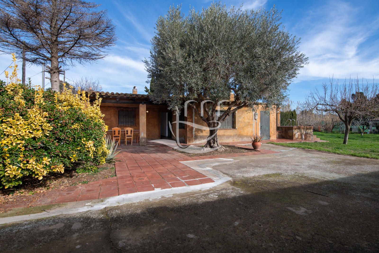 Garden of House or chalet for sale in Mont-ras  with Swimming Pool and Alarm