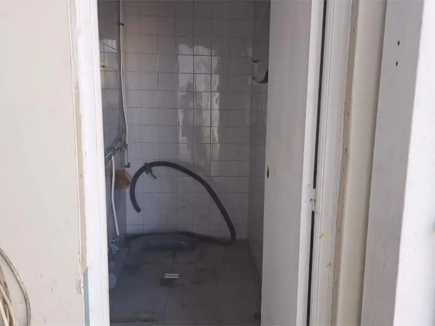 Baño de Nave industrial de alquiler en Coslada