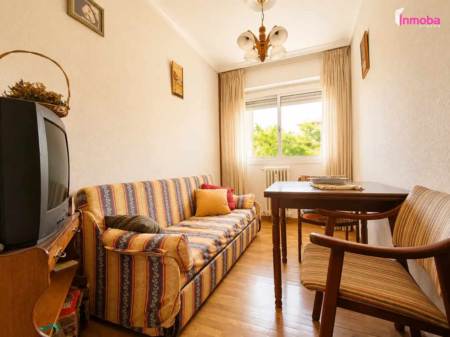 Sala de estar de Piso en venta en Aranda de Duero con Calefacción y Terraza