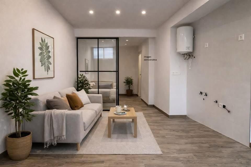 Living room of Flat for sale in Torremolinos  with Air Conditioner