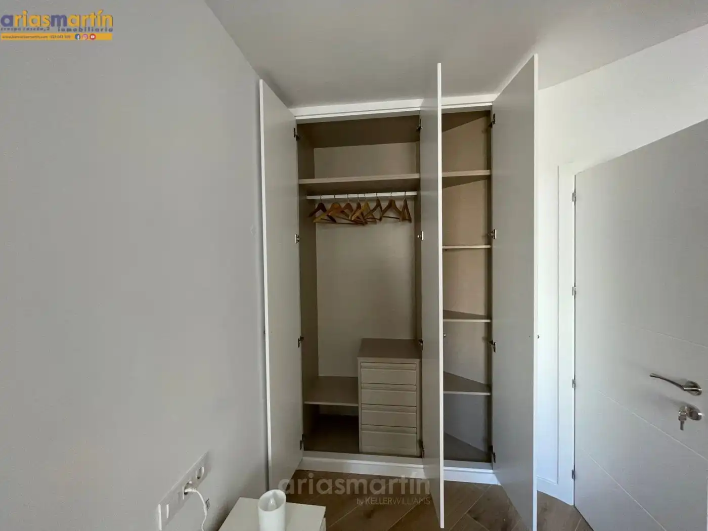 Flat with lift to rent in melchor cano, imagen 24