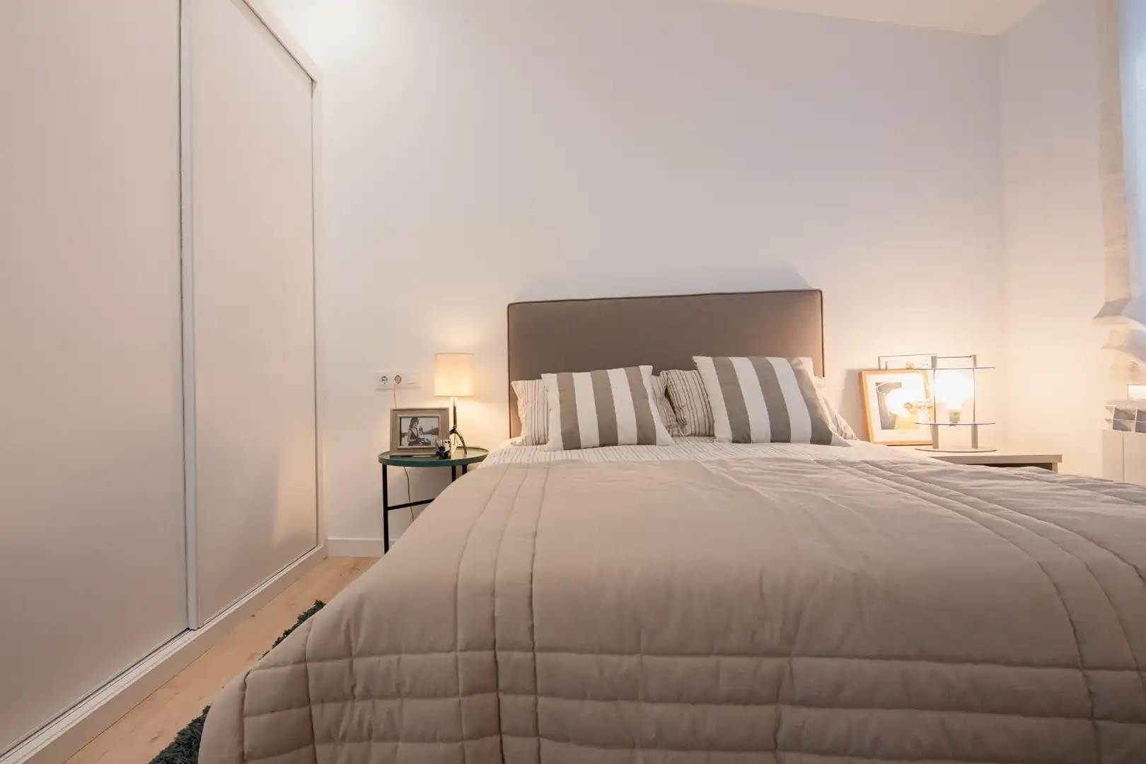 Habitación de Ático en venta en A Coruña Capital  con Calefacción y Terraza