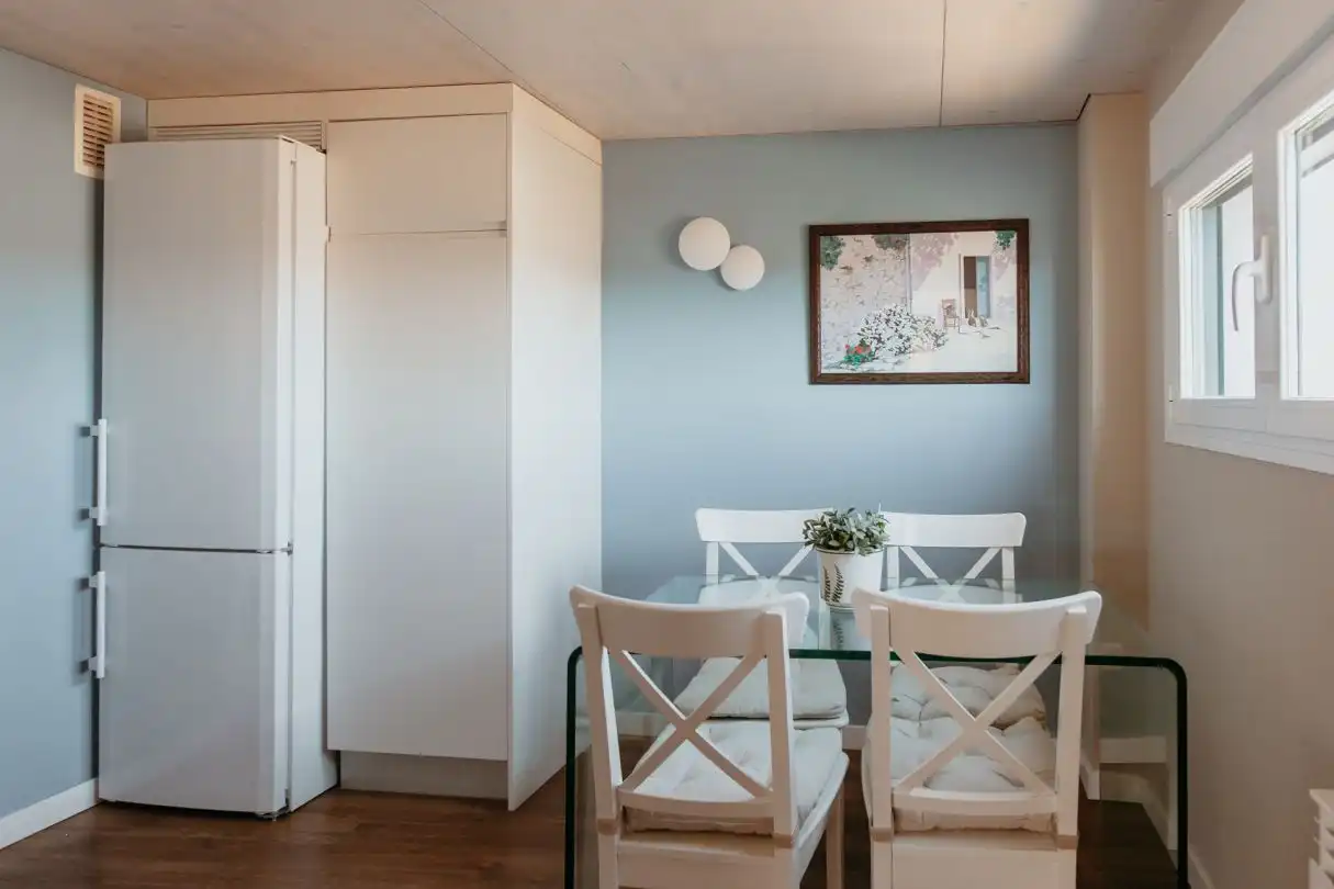 Esszimmer von Dachboden zur Miete in Huesca mit Klimaanlage, Heizung und Terrasse