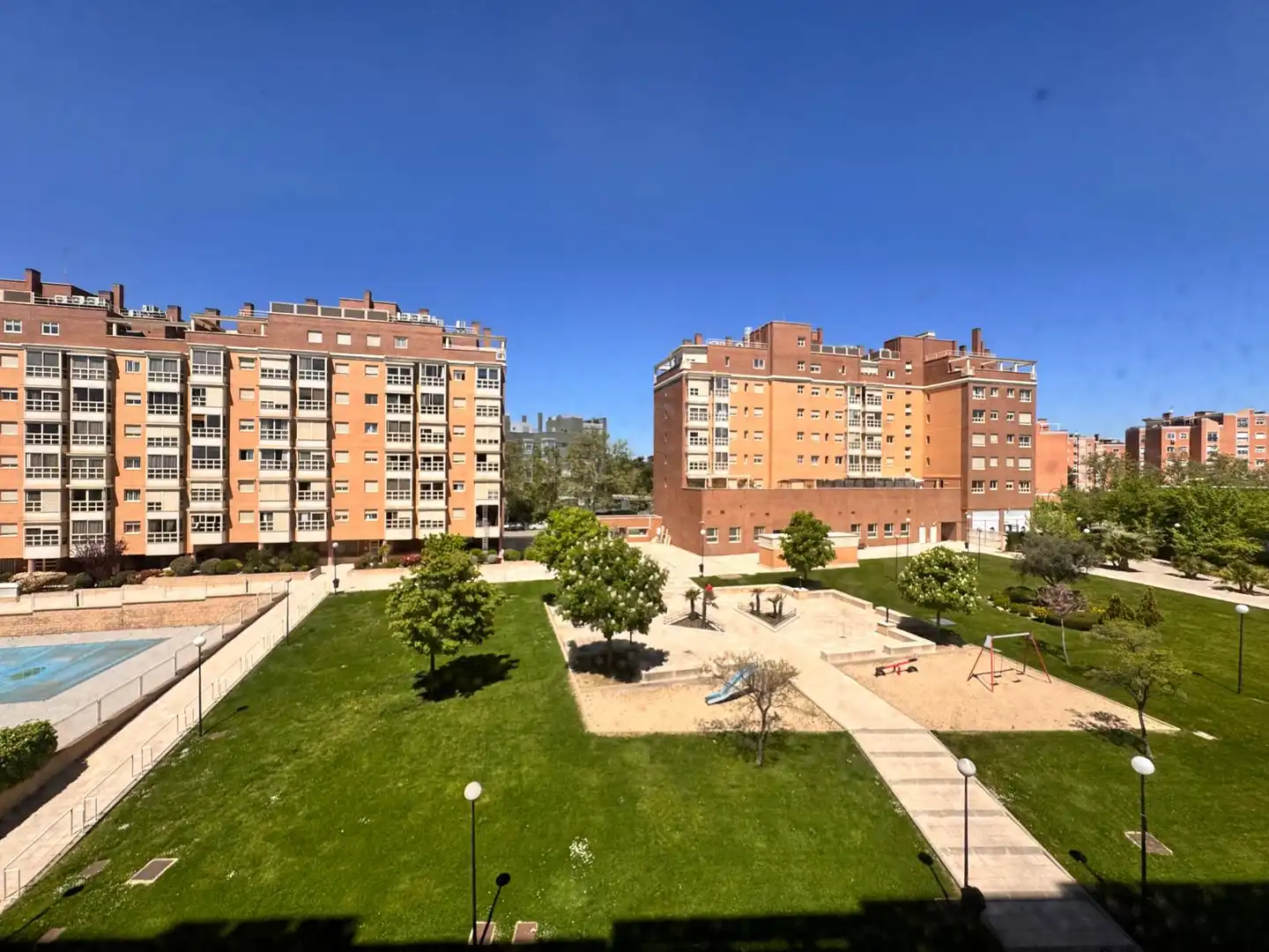 Vista exterior de Pis en venda en Carabanchel