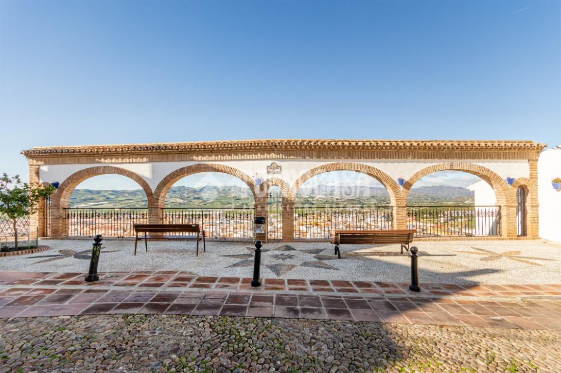 Vista exterior de Casa o chalet en venta en Vélez-Málaga con Terraza y Balcón