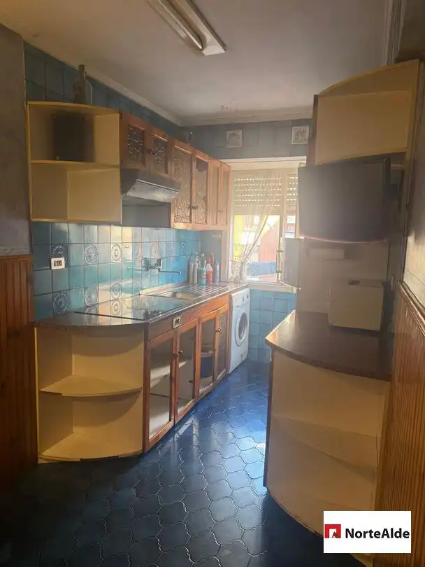 Cocina de Piso en venta en Bilbao  con Calefacción y Balcón