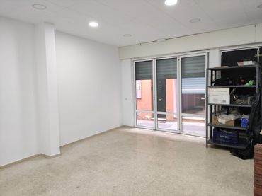 Local comercial de lloguer a Centre