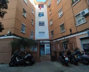 Exterior view of Flat for sale in  Sevilla Capital