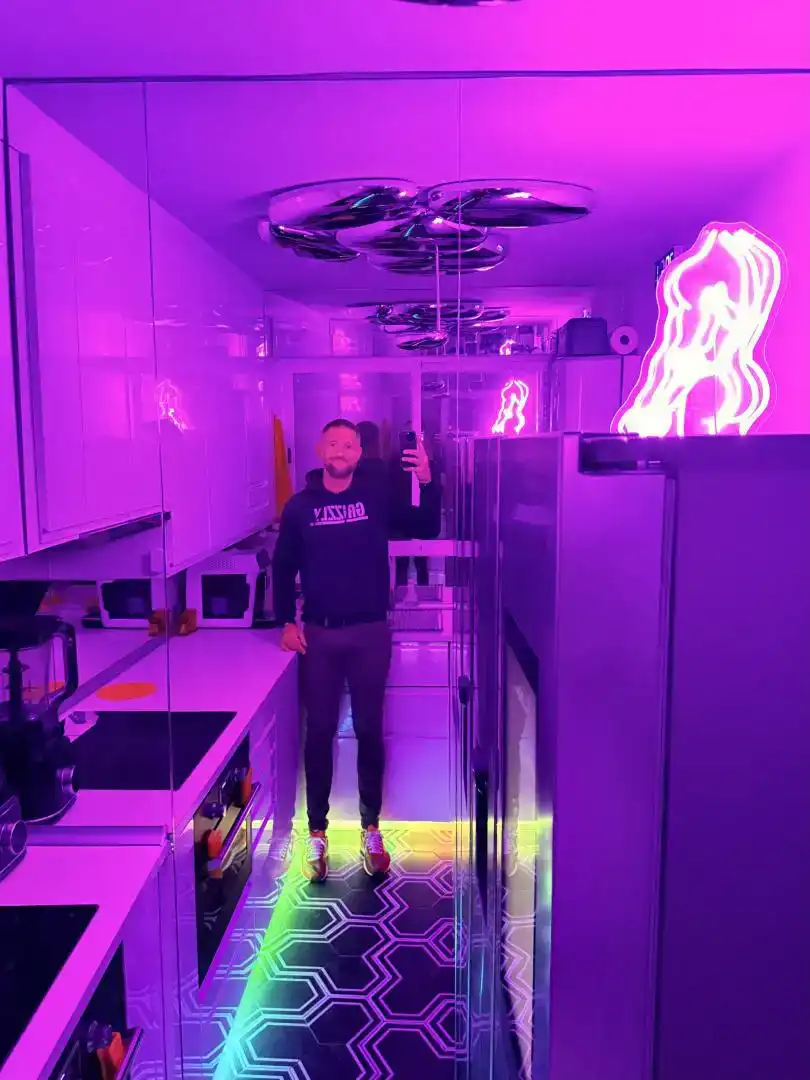 Cuina de Apartament de lloguer en  Valencia Capital amb Aire condicionat i Balcó