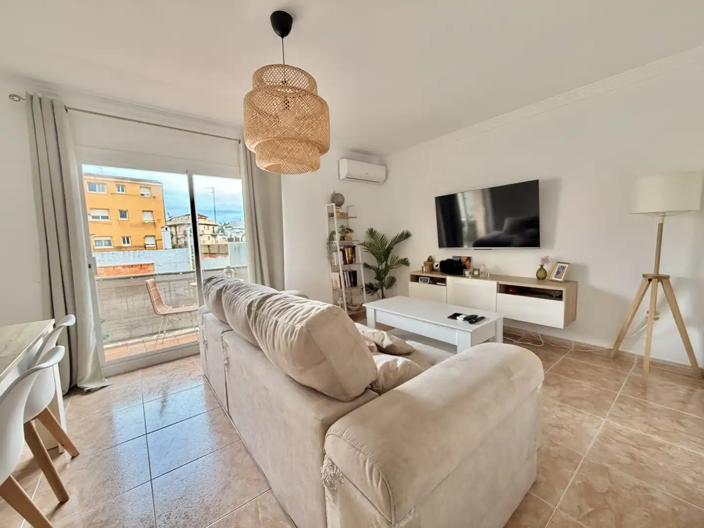 Sala d'estar de Pis en venda en Sant Pere de Ribes
