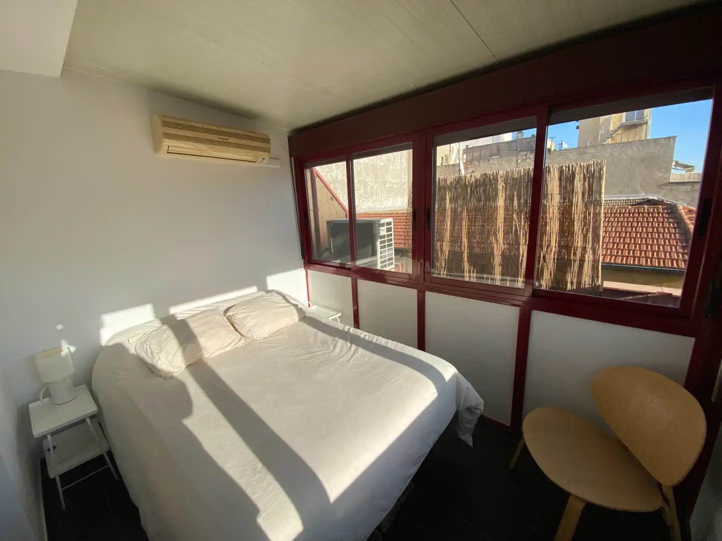 Bedroom of Flat for rent in Madrid  with Air Conditioner, Heating and Terrace