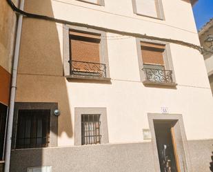 Vista exterior de Casa adosada en venda en Arnedillo amb Calefacció, Terrassa i Traster