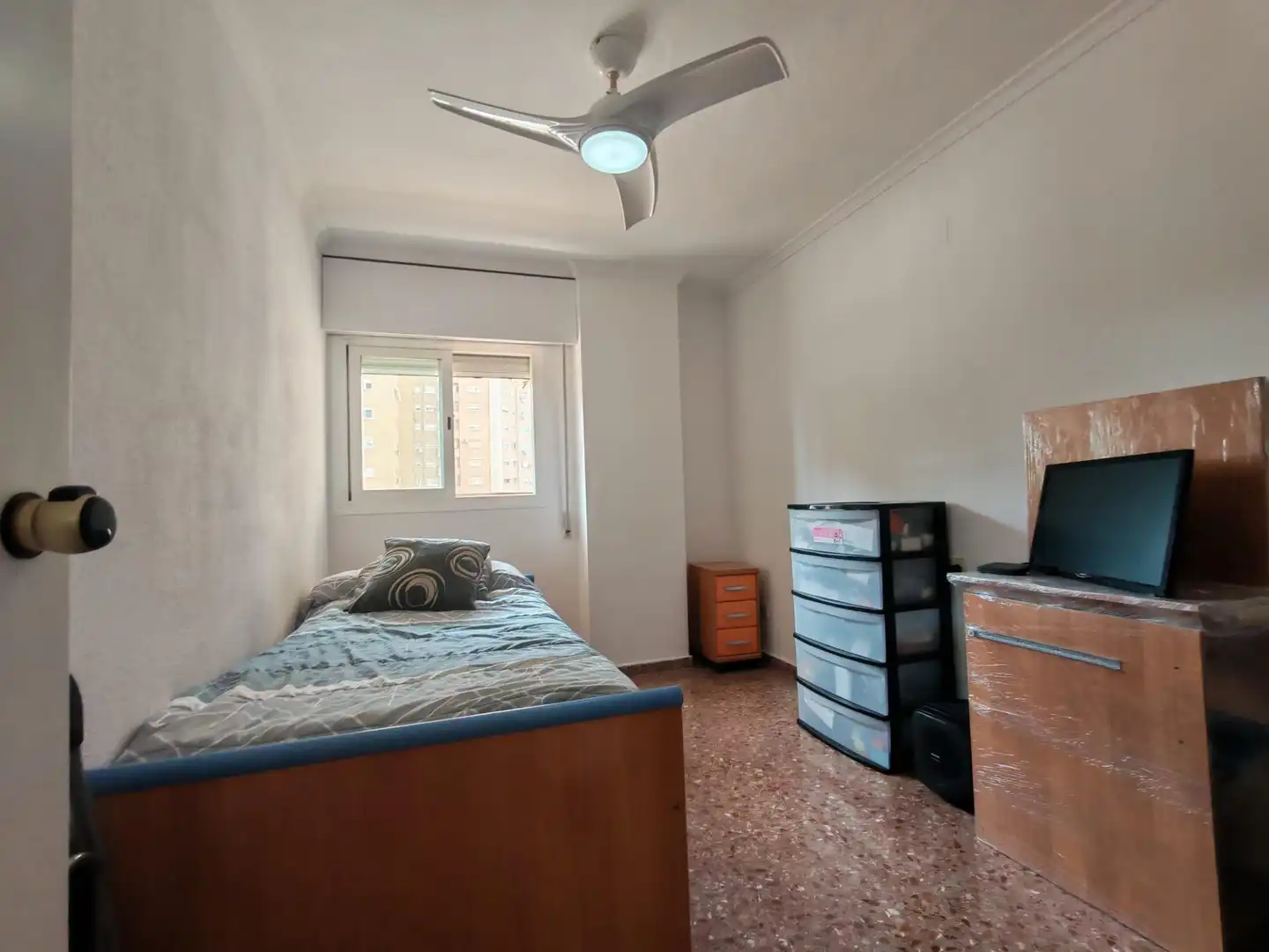 Bedroom of Flat for sale in Xirivella  with Air Conditioner, Terrace and Balcony