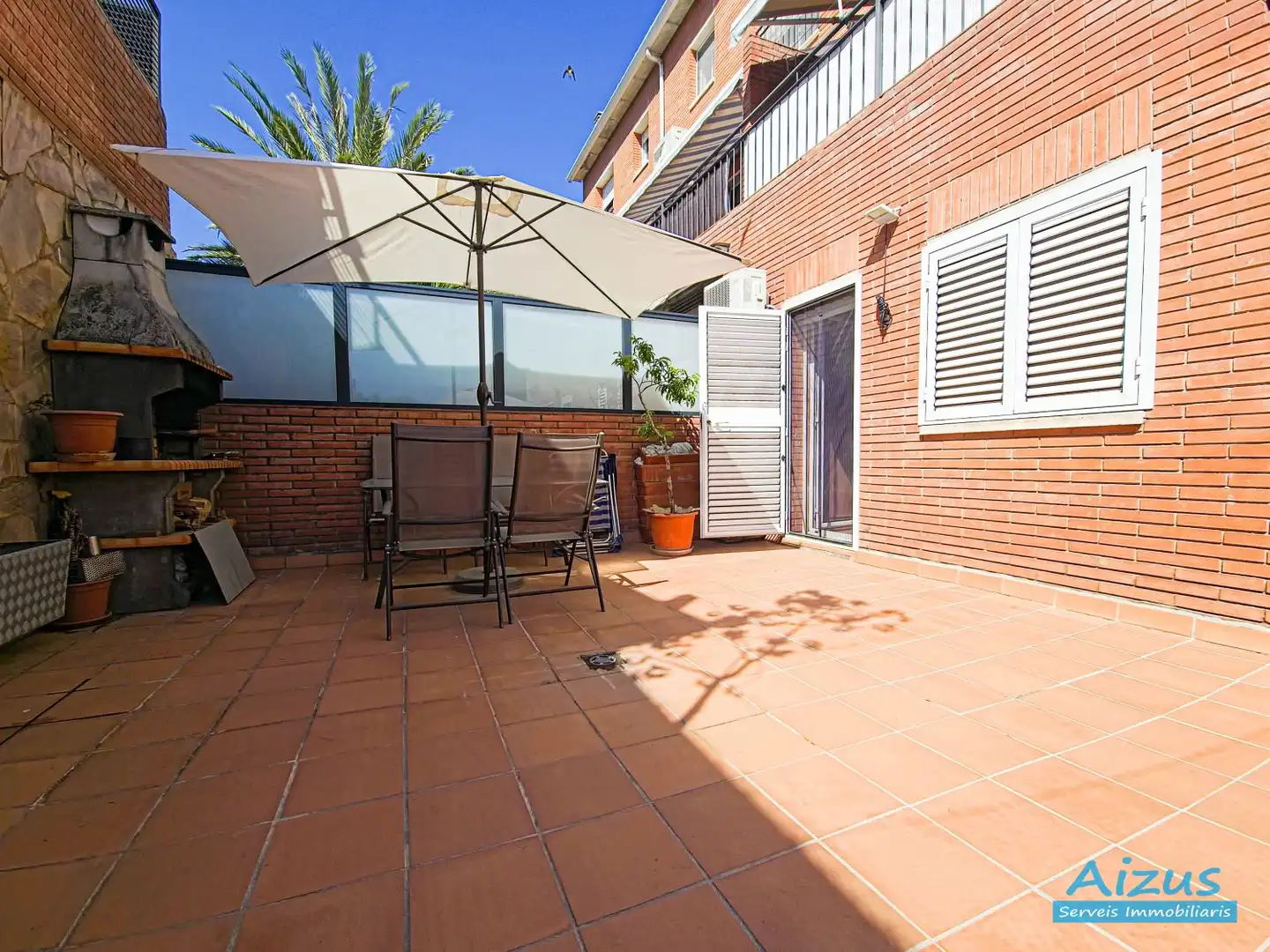 Terraza de Casa adosada en venta en Santa Perpètua de Mogoda con Aire acondicionado, Calefacción y Terraza