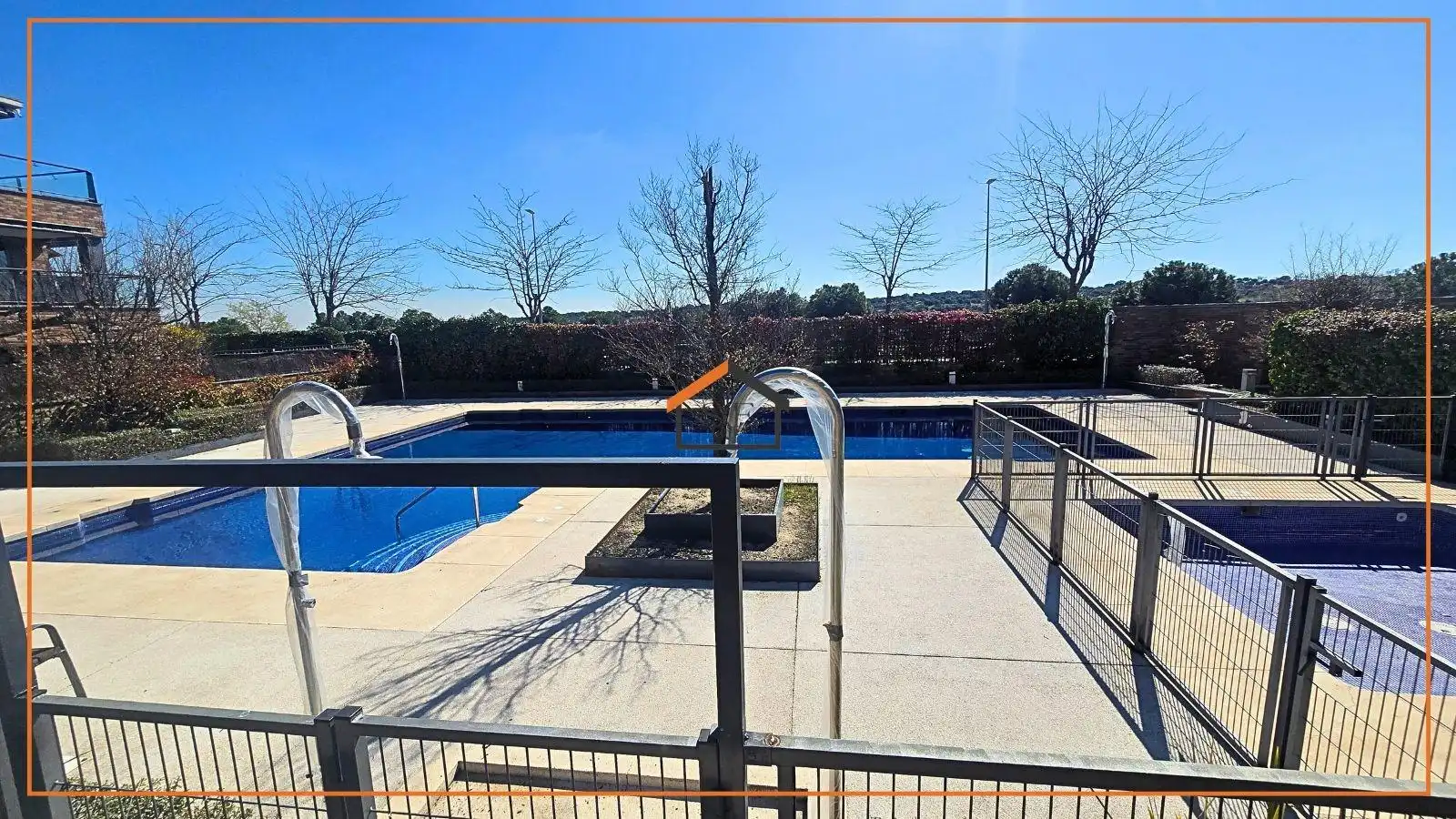 Piscina de Pis en venda en Las Rozas de Madrid amb Calefacció, Terrassa i Traster
