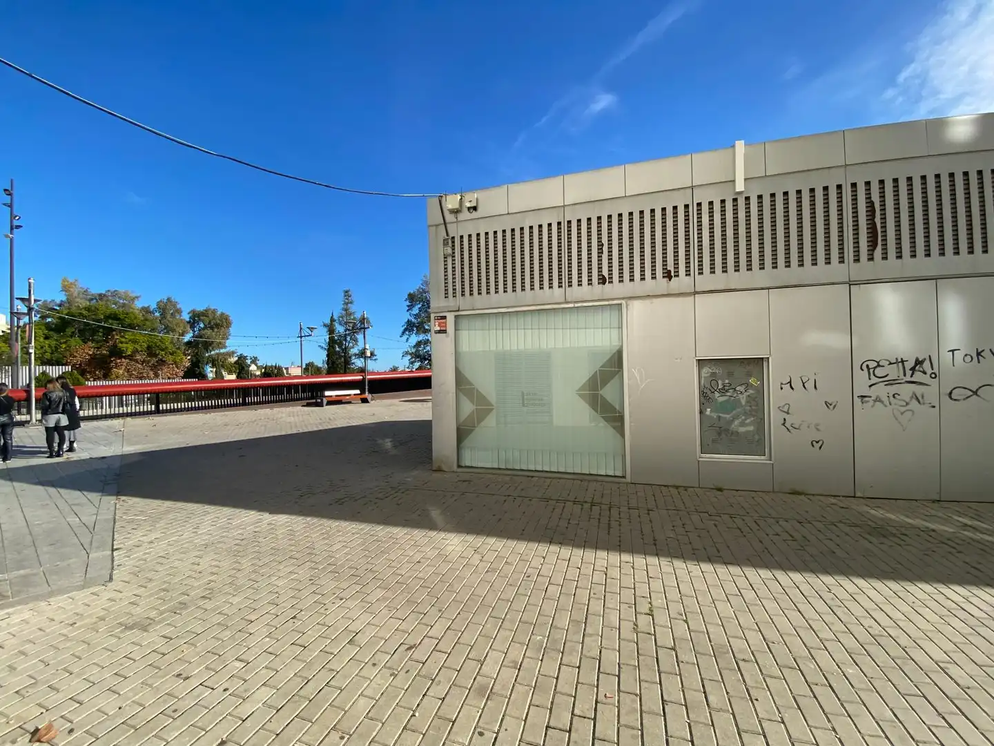 Local comercial en venta en Carrer Nogueres 1, imagen 4