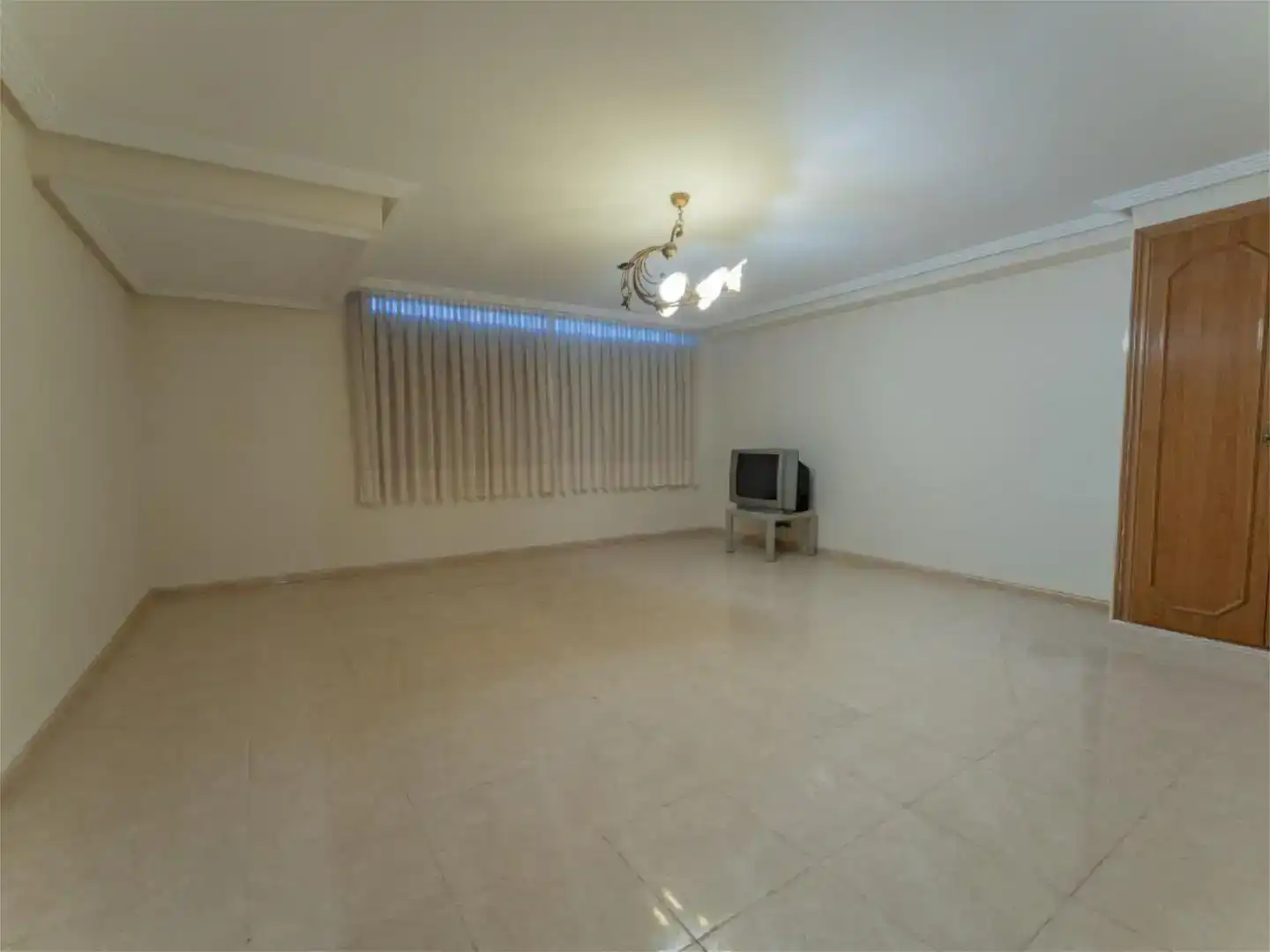 Sala d'estar de Pis en venda en Huesa amb Aire condicionat, Piscina i Balcó
