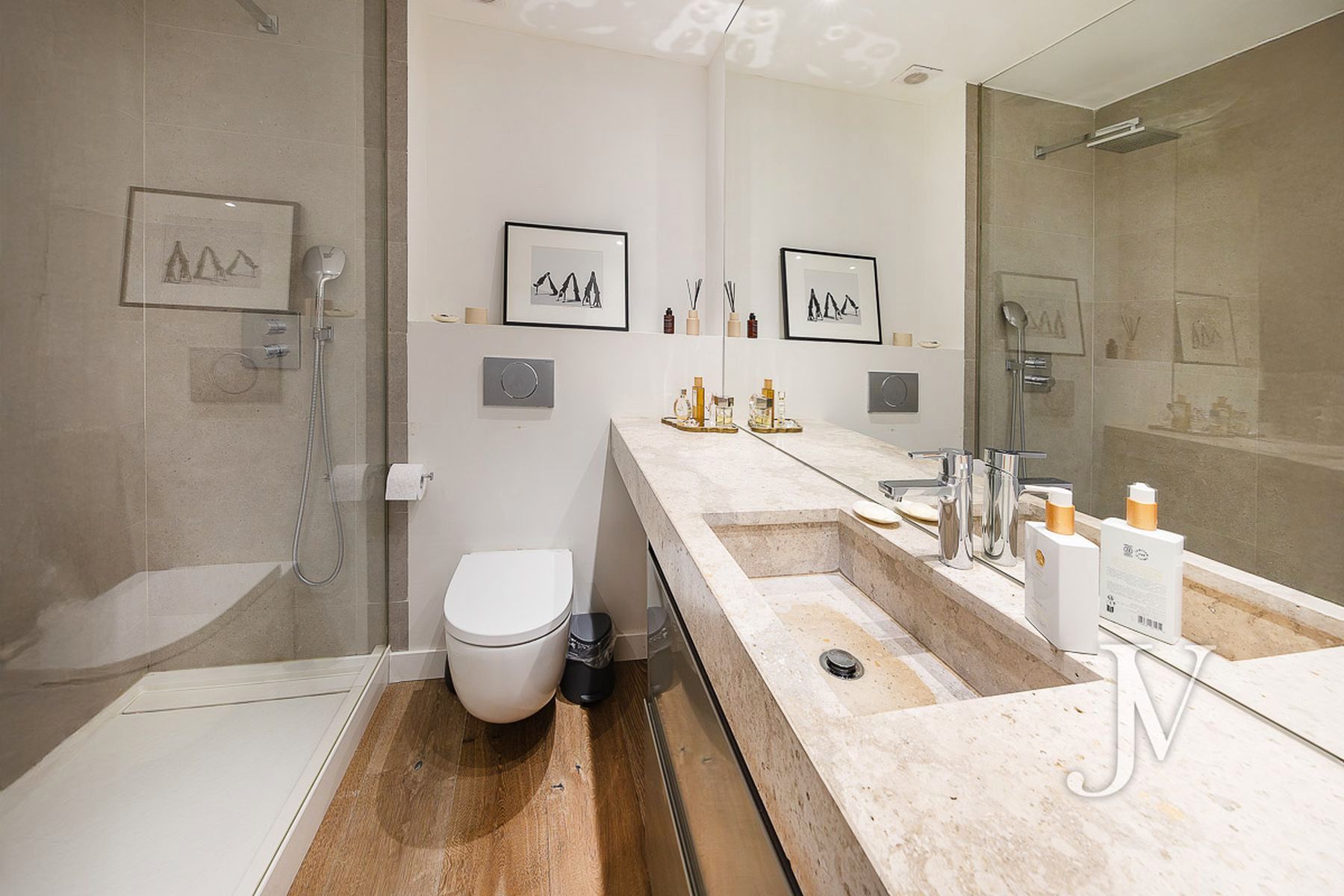 Bathroom of Flat for sale in  Madrid Capital  with Air Conditioner, Heating and Furnished