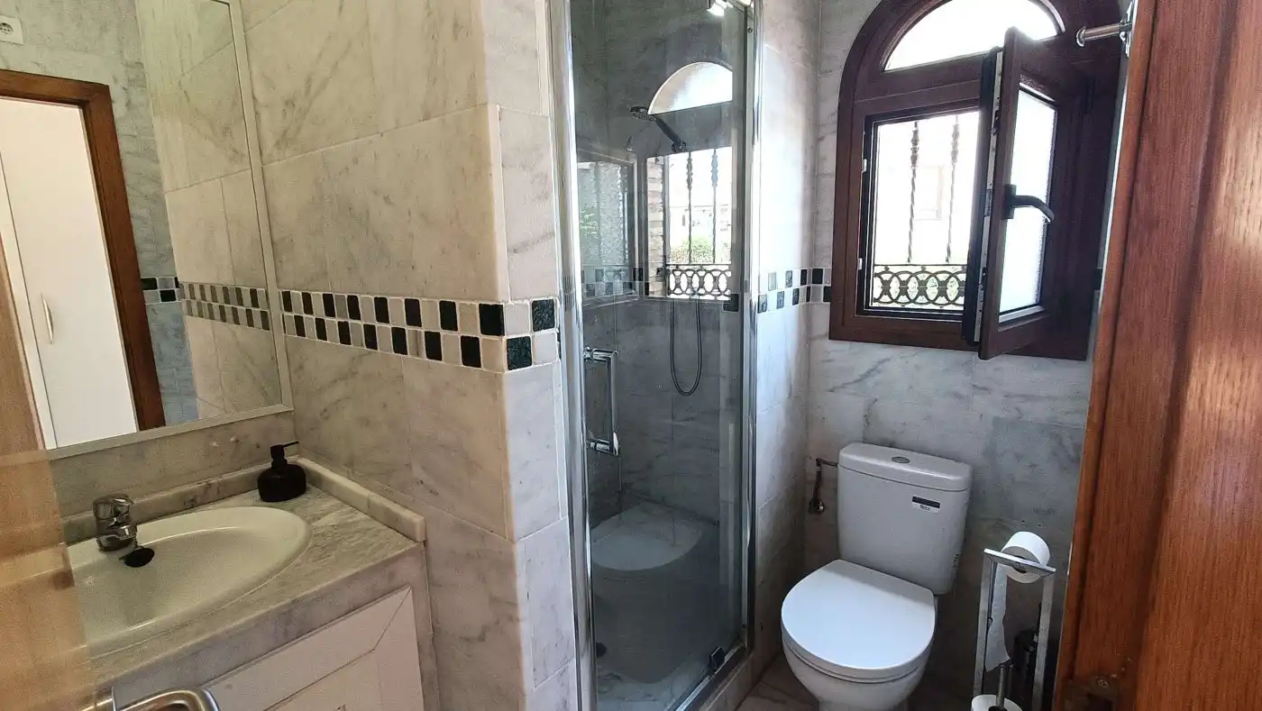 Terraced house with terrace for sale in N/A, imagen 26