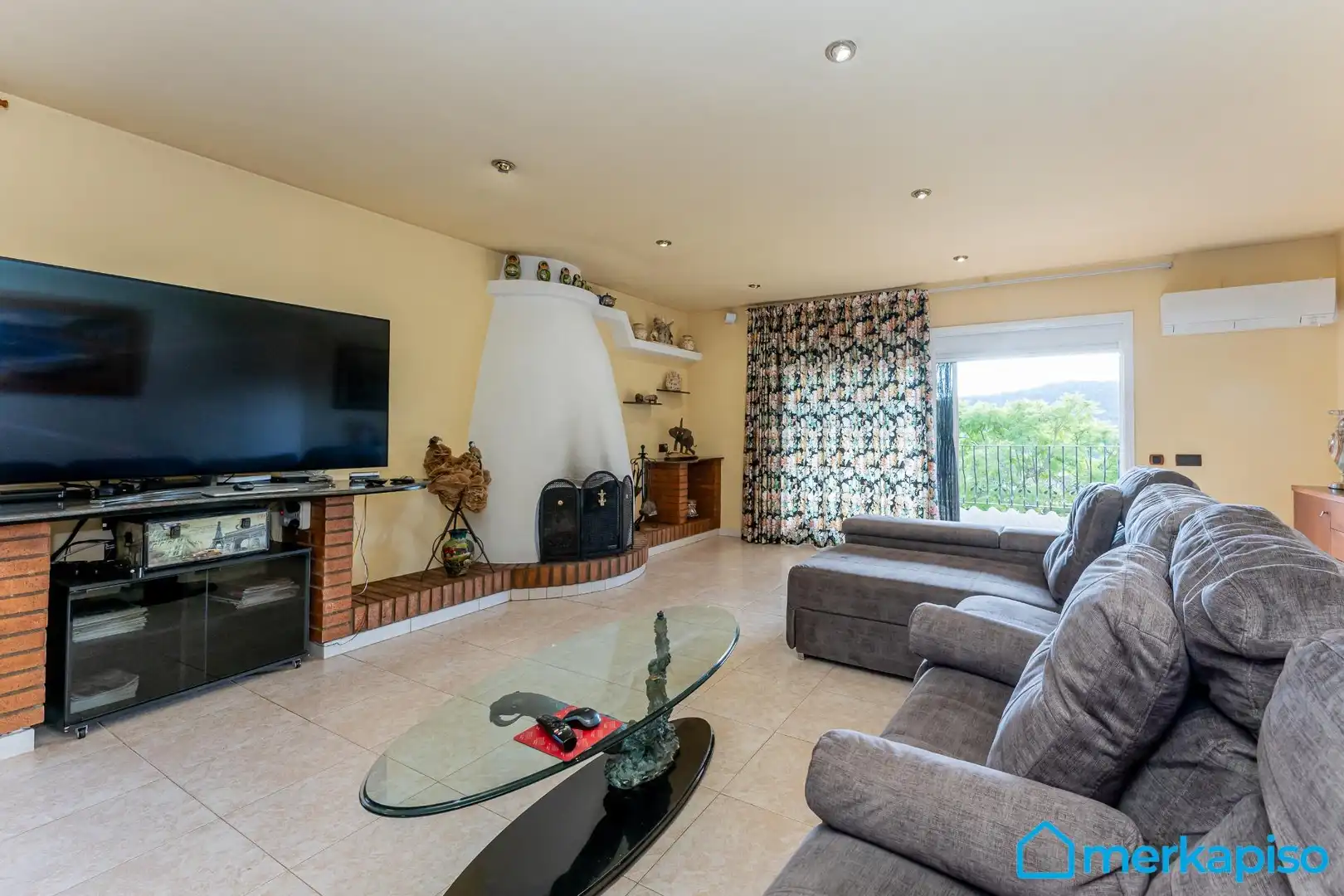 Living room of Country homes for sale in Gavà  with Heating, Private garden and Swimming Pool