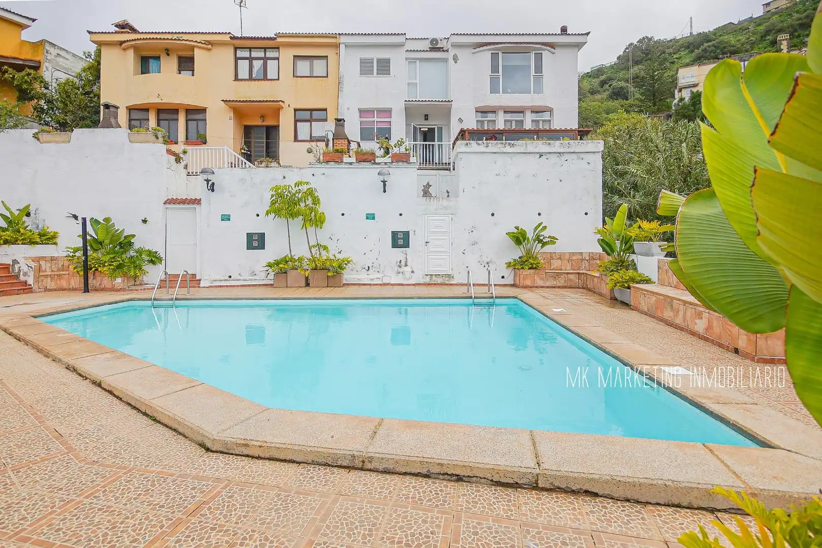 Piscina de Casa adosada en venda en Santa Brígida amb Aire condicionat, Parquet i Terrassa