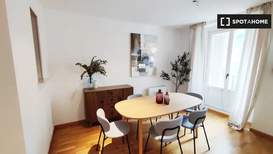 Flat with terrace to rent in Centro, imagen 3