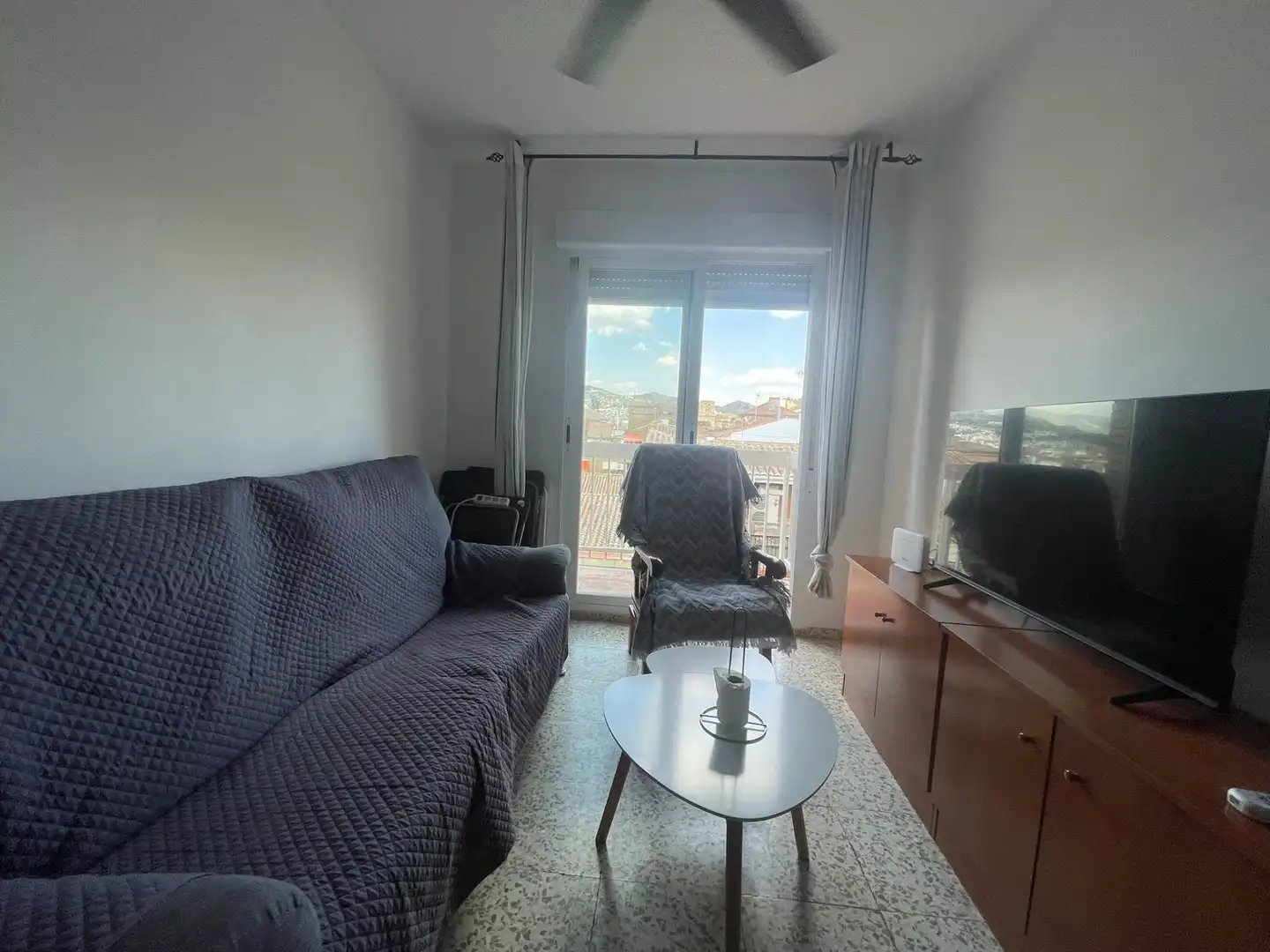 Sala d'estar de Àtic de lloguer en Granada amb Terrassa