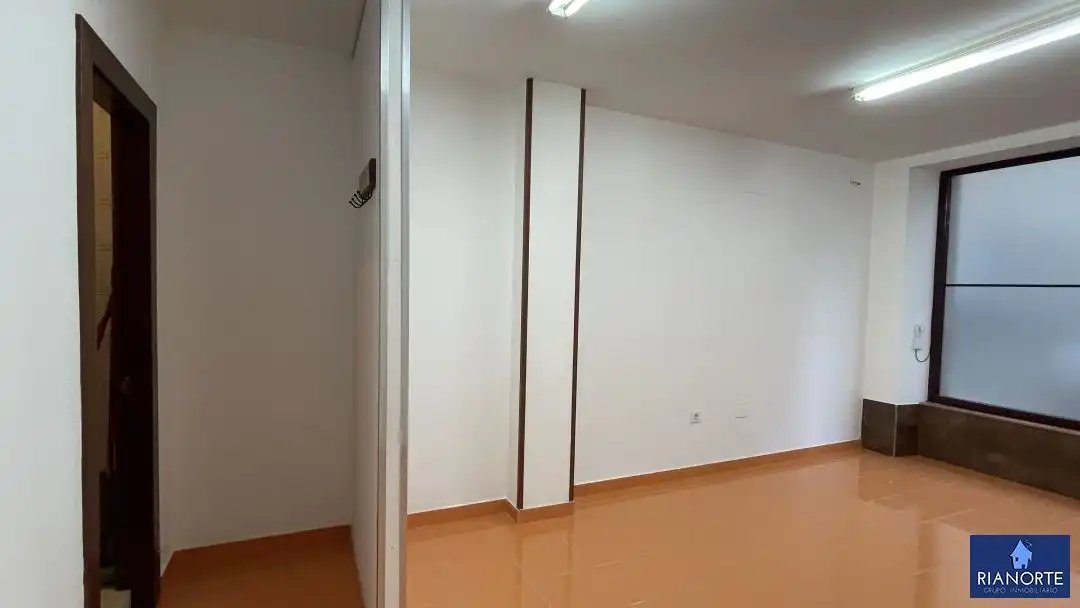 Business premises to rent in Calle Altamira Baja, imagen 8