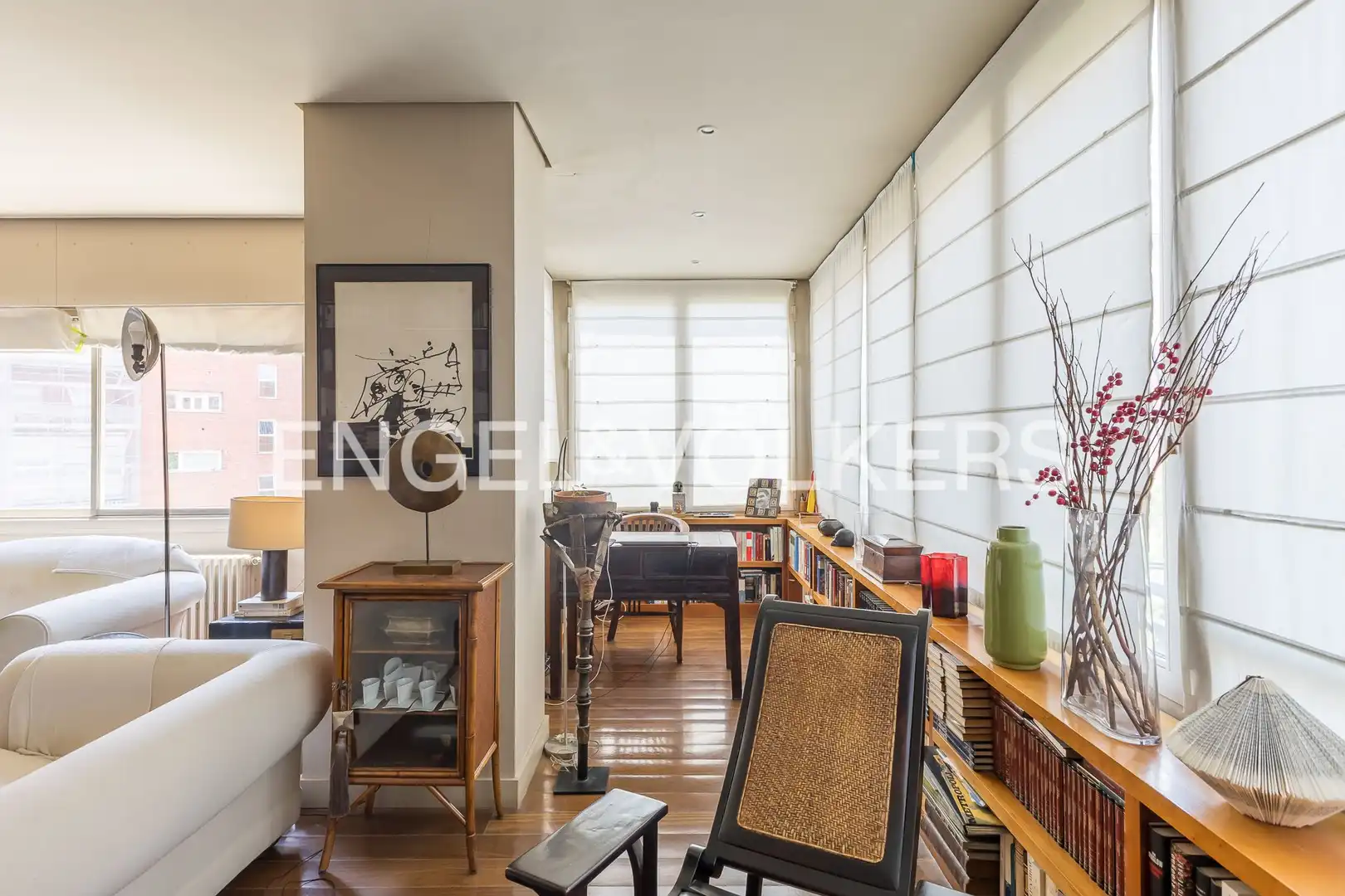 Living room of Flat for sale in Madrid  with Air Conditioner, Heating and Private garden