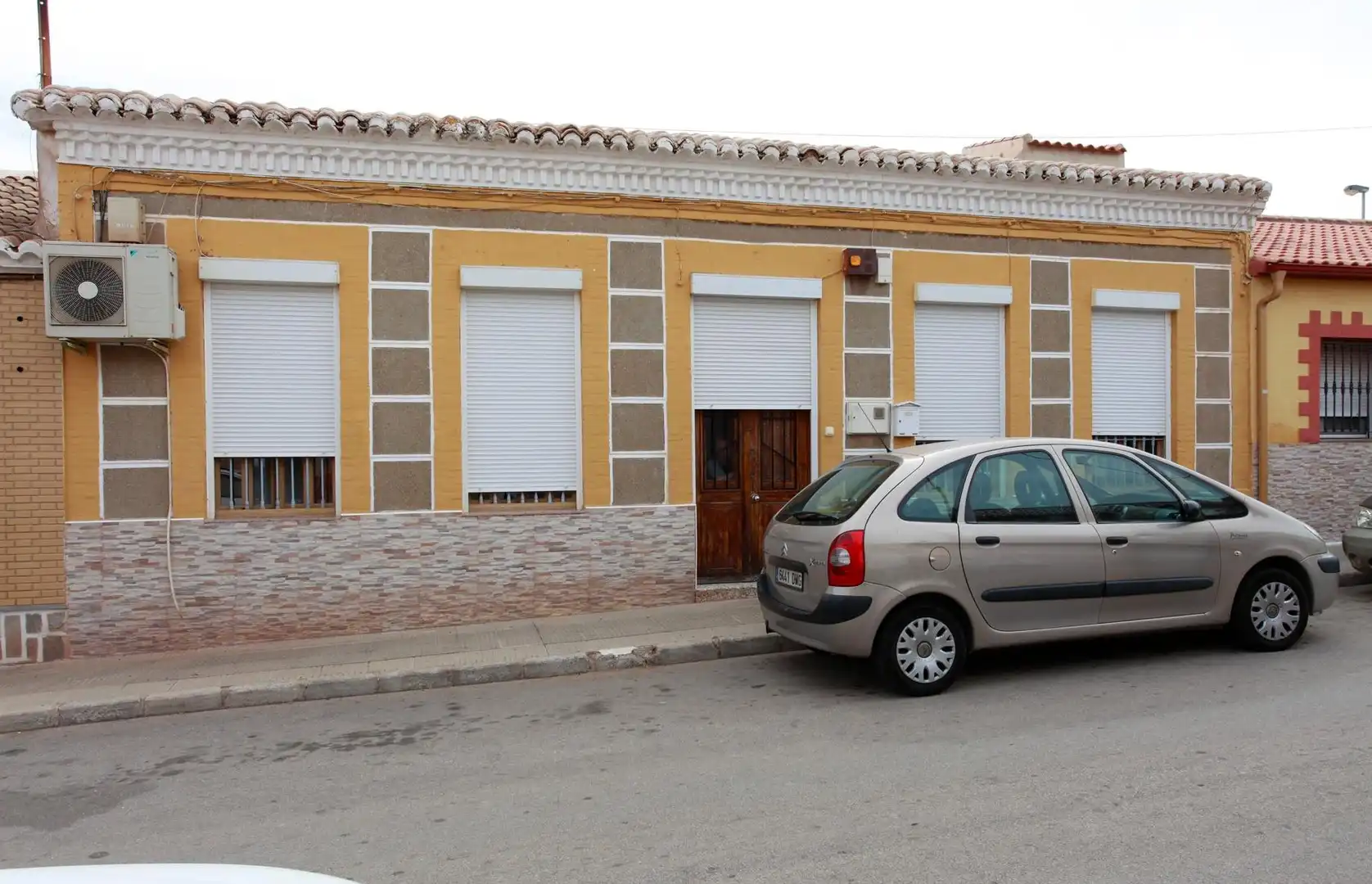 Vista exterior de Casa o xalet en venda en Cartagena amb Terrassa i Traster