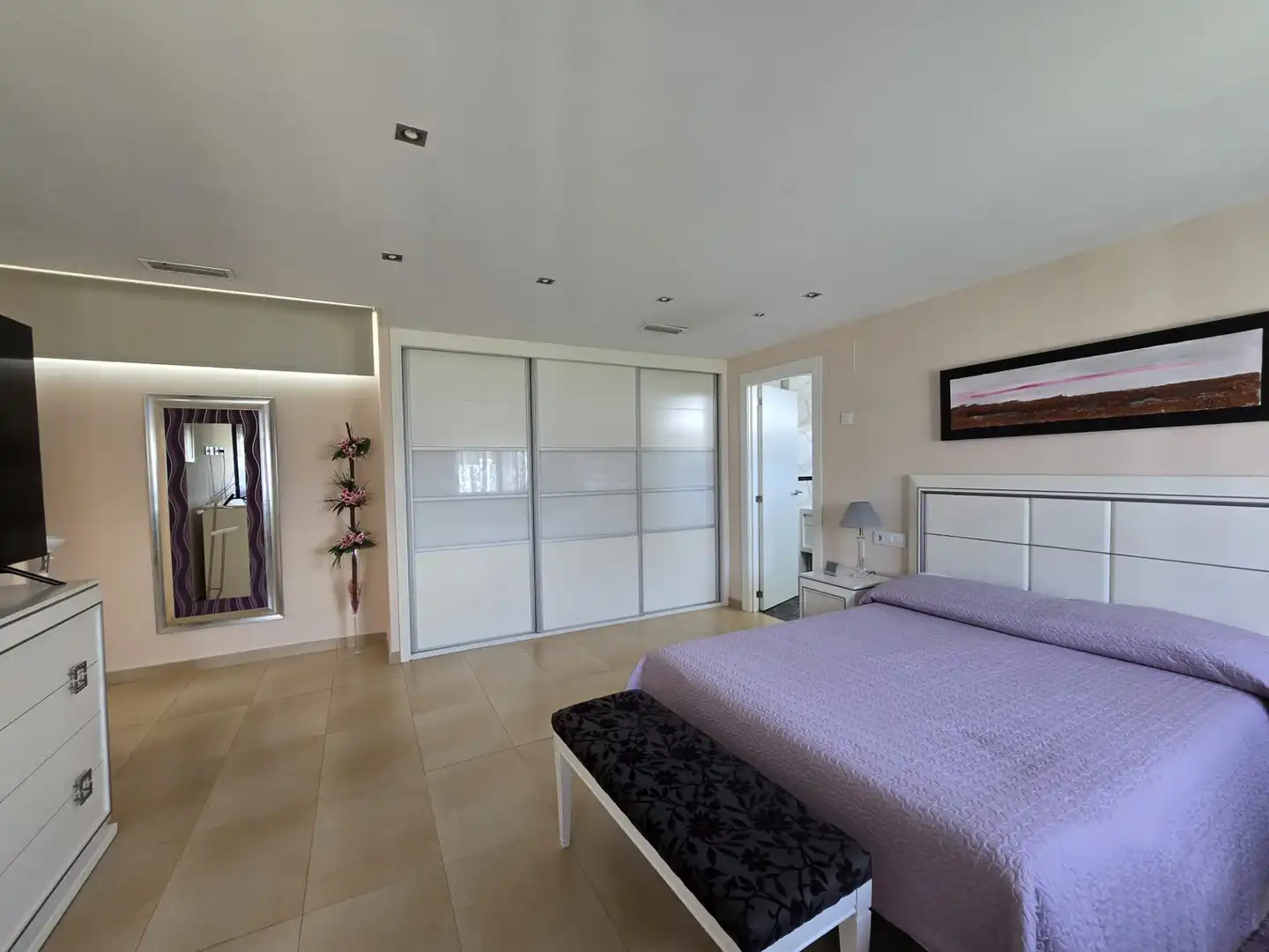 Dormitori de Casa o xalet en venda en Castellón de la Plana / Castelló de la Plana amb Aire condicionat, Calefacció i Jardí privat