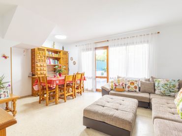 Duplex with pool for sale in Santa Lys 2 9