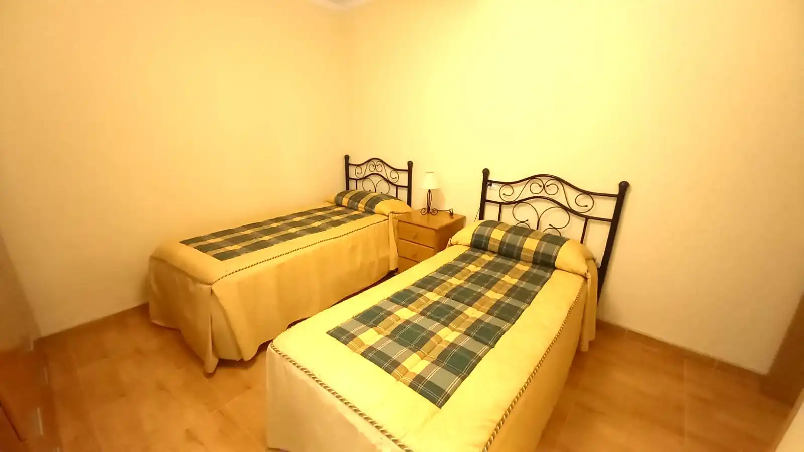 Piso en venta en Calle Manuel Junquera, El Coto