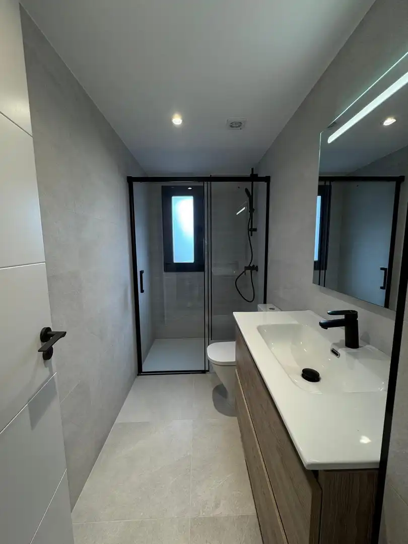 Baño de Piso en venta en Sant Celoni con Calefacción, Parquet y Terraza