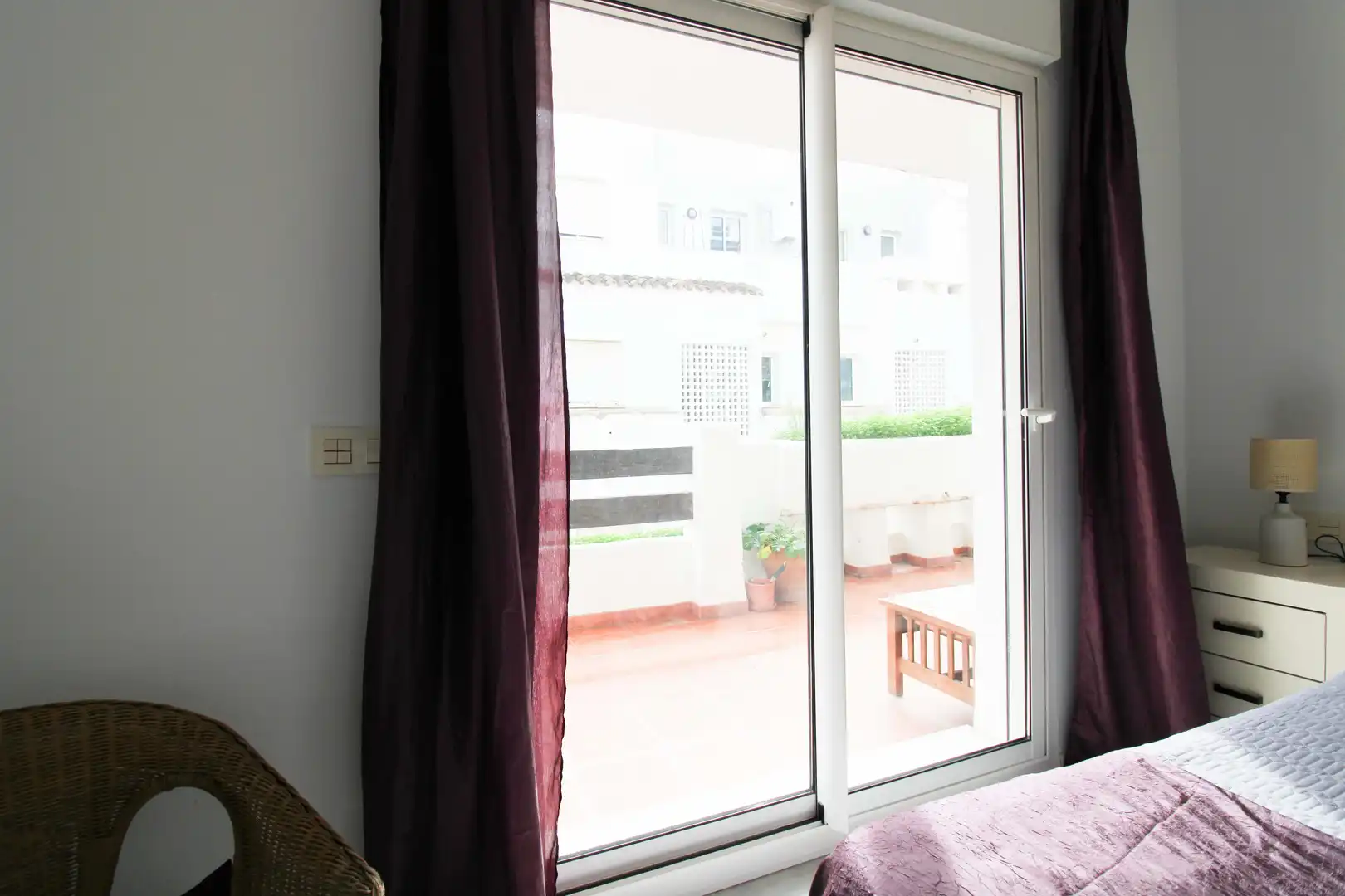 Bedroom of Flat for sale in Estepona  with Air Conditioner, Heating and Terrace