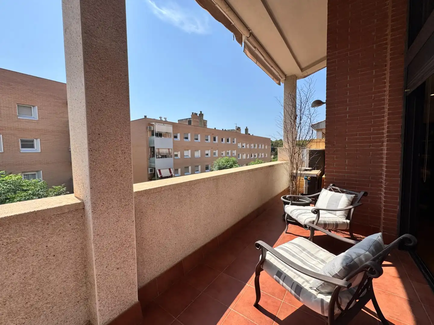 Terraza de Casa adosada en venta en Gavà con Aire acondicionado, Calefacción y Jardín privado