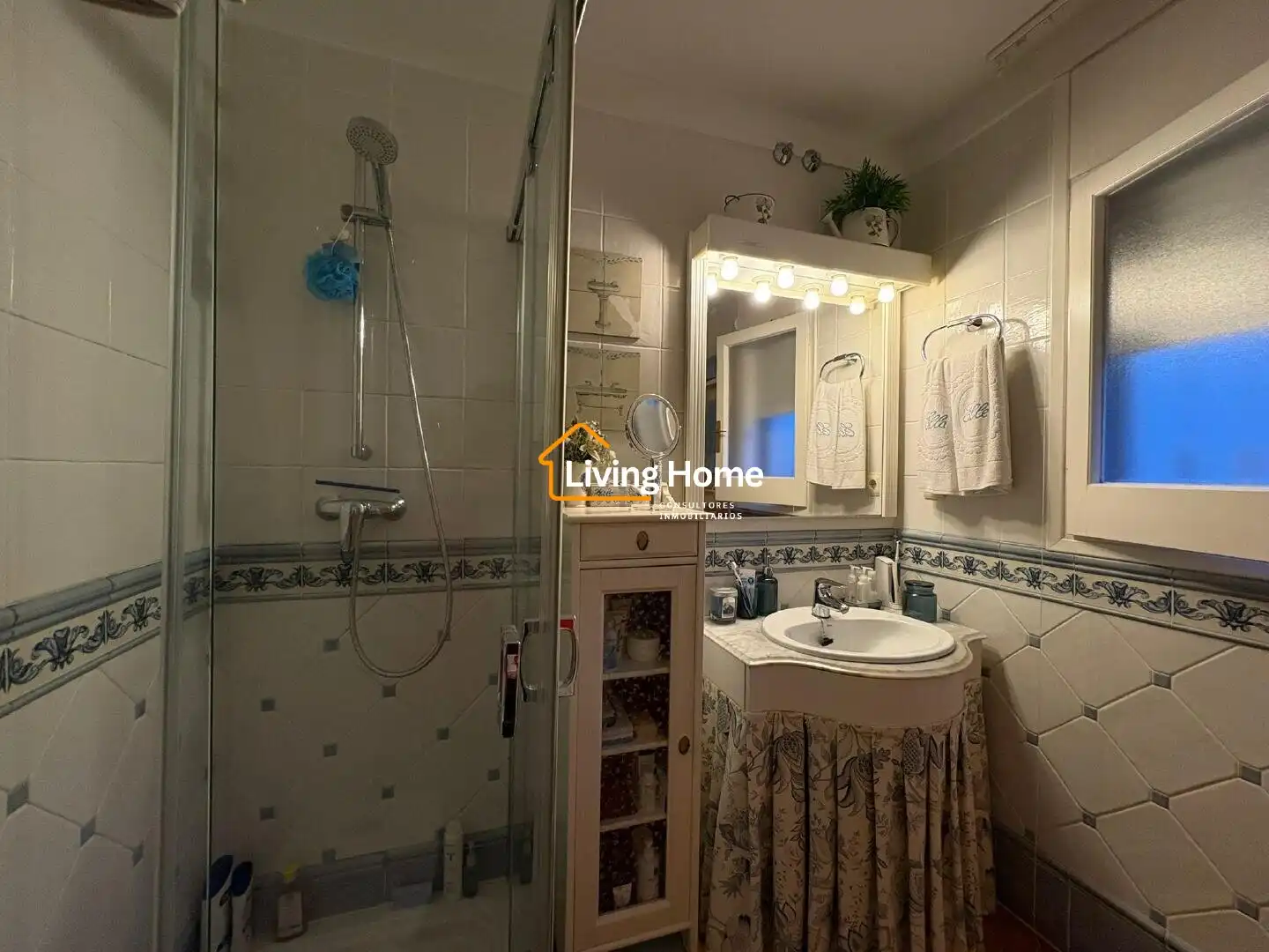Bathroom of Houses for sale in Cambrils