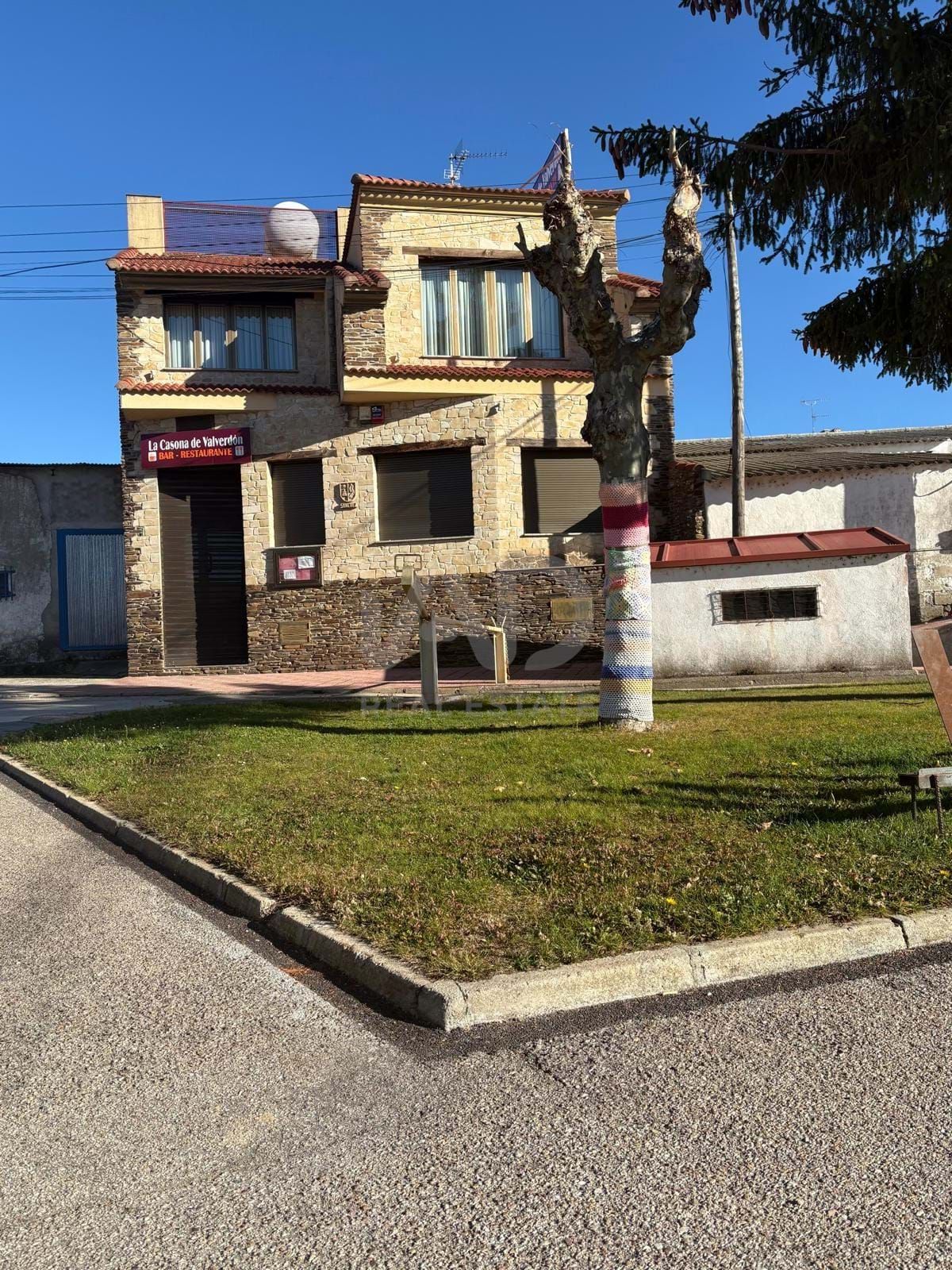 Parking of Building for sale in Valverdón