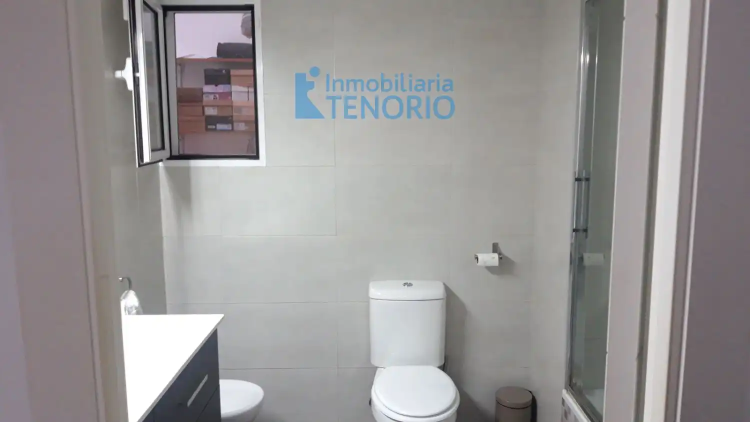 Baño de Apartamento en venta en Lepe con Terraza