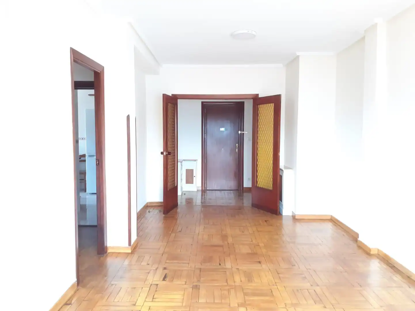 Flat for rent in Oviedo   with Heating, Parquet flooring and Terrace